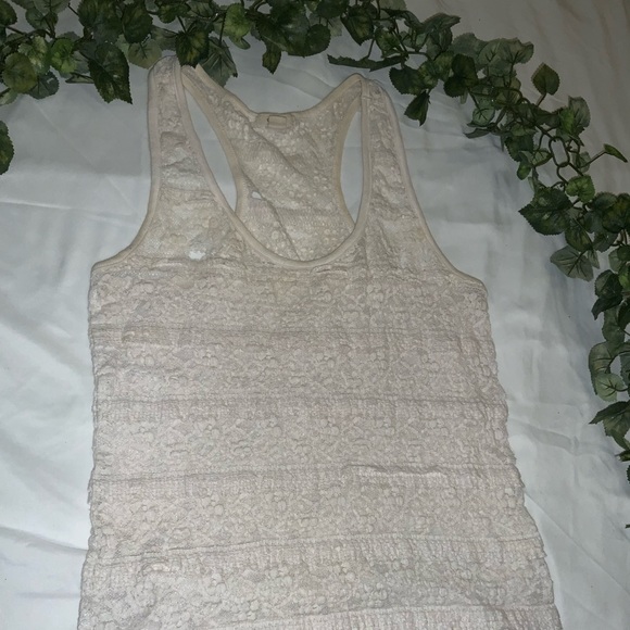 White Lace Tank Top- Free with purchase - Picture 6 of 6